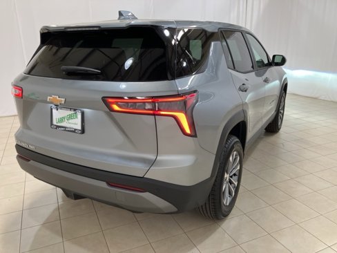 New 2026 Chevrolet Equinox LT w/ LPO, Floor Liner Package image 5