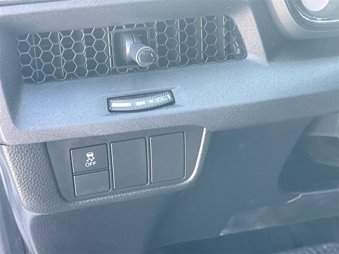 Used 2025 Honda CR-V EX image 10