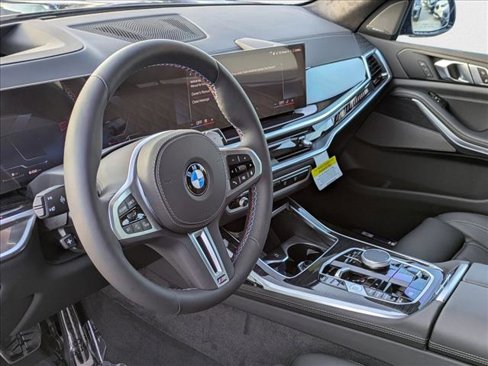 New 2026 BMW X7 M60i w/ M Sport Professional Package image 3
