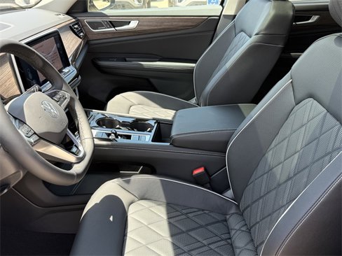 New 2025 Volkswagen Atlas SEL Premium R-Line image 10