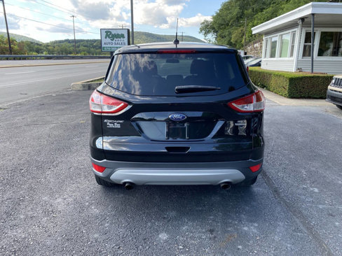 Used 2015 Ford Escape SE image 8