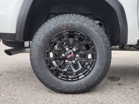 New 2026 GMC Canyon Elevation w/ Convenience Package image 42