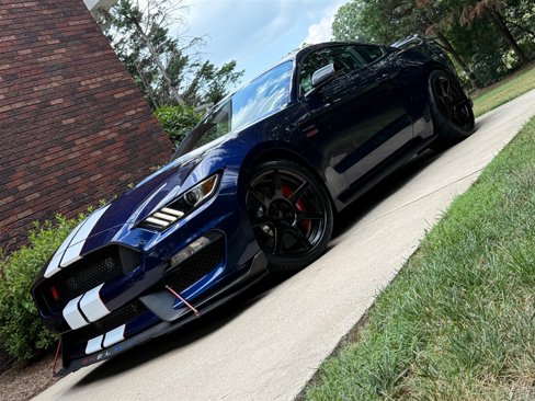 Used 2020 Ford Mustang Shelby GT350R w/ GT350R Equipment Group 920A image 4