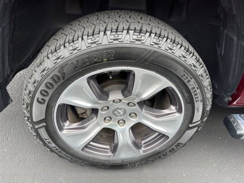 Used 2023 RAM 1500 Laramie image 17