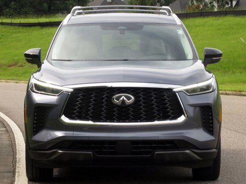 Used 2023 INFINITI QX60 Sensory w/ Cargo Package image 3