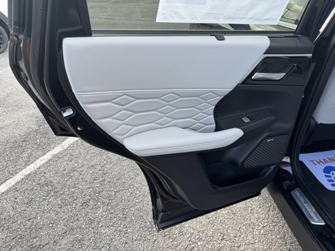 New 2025 Mitsubishi Outlander SEL image 36