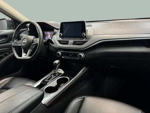 Used 2023 Nissan Altima 2.5 SR image 7