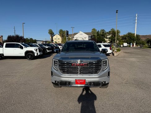 Used 2022 GMC Sierra 1500 Denali w/ Denali Reserve Package image 2