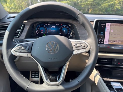 New 2026 Volkswagen Atlas SEL Premium R-Line image 15