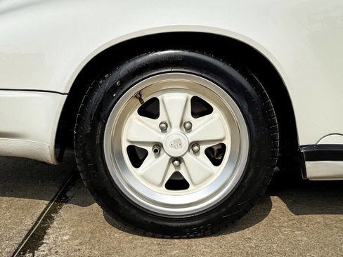Used 1986 Porsche 911 Carrera image 14