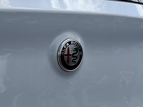 New 2025 Alfa Romeo Stelvio Tributo Italiano w/ Driving Assist Package image 25