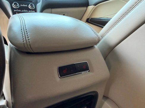 Used 2019 Lincoln MKC Select w/ MKC Climate Package image 23