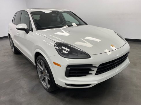 Used 2021 Porsche Cayenne image 8