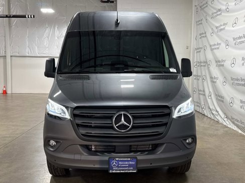 New 2025 Mercedes-Benz Sprinter 2500 image 6