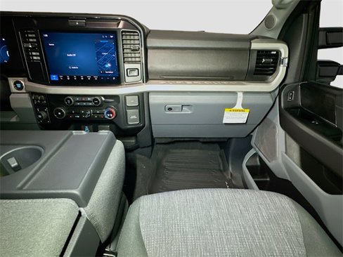New 2026 Ford F250 XLT image 25