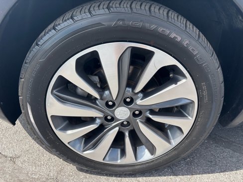 Used 2019 Buick Encore Essence image 9