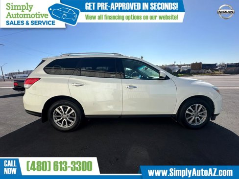 Used 2016 Nissan Pathfinder SV image 7