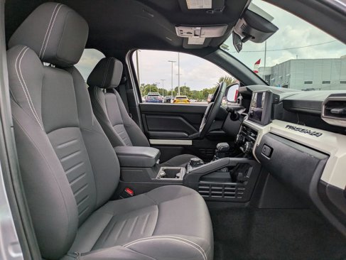 Used 2024 Toyota Tacoma TRD Off-Road image 32