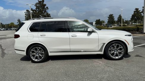 New 2026 BMW X7 xDrive40i w/ Premium Package image 9