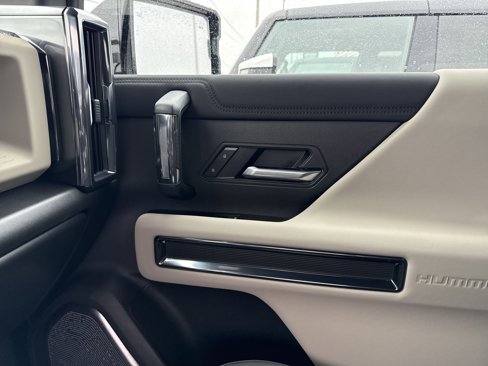 New 2026 GMC Hummer EV SUV image 18