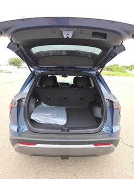 New 2026 Chevrolet Equinox LT image 8