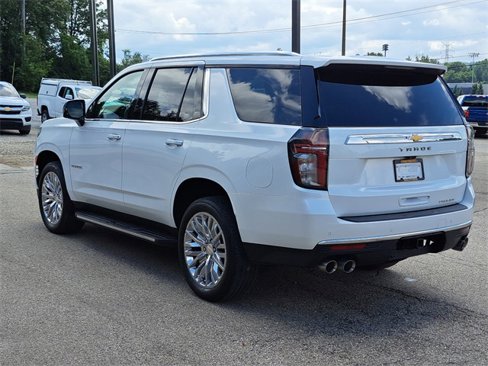 Used 2024 Chevrolet Tahoe Premier image 3