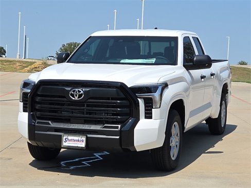 New 2026 Toyota Tundra SR image 3