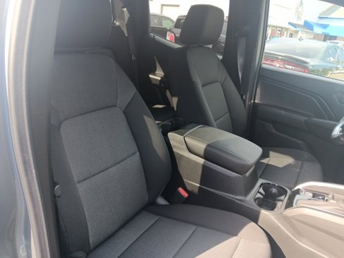 New 2026 Chevrolet Colorado W/T w/ WT Custom Package image 18
