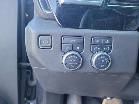 Used 2024 GMC Sierra 1500 SLT image 27