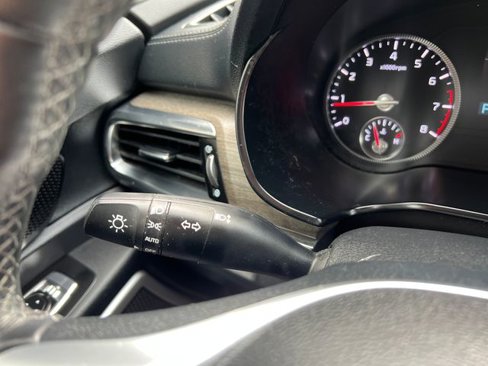 Used 2022 Kia Telluride EX image 32