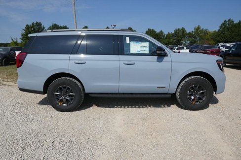 New 2025 Ford Expedition Tremor image 3