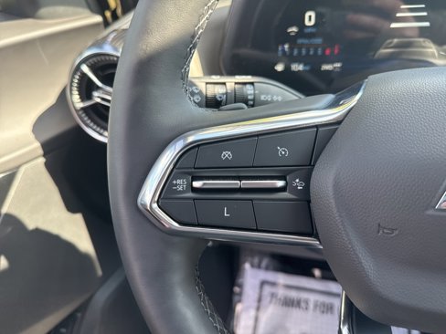 New 2025 Chevrolet Equinox LT w/ Convenience Package II image 18