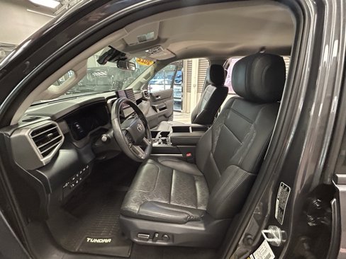 Used 2022 Toyota Tundra SR5 image 54