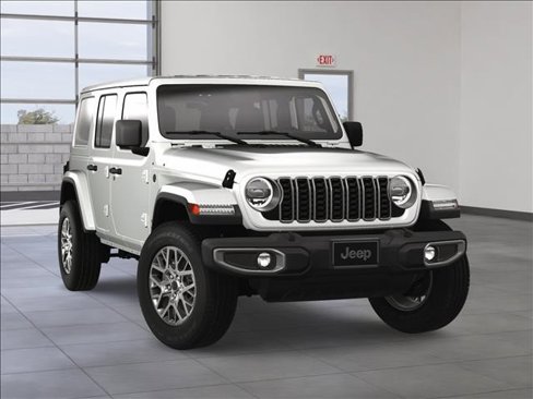 New 2025 Jeep Wrangler Sahara image 5