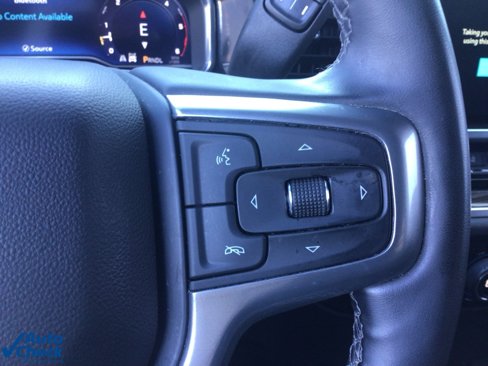 Used 2025 Chevrolet Silverado 2500 LT w/ Convenience Package image 18
