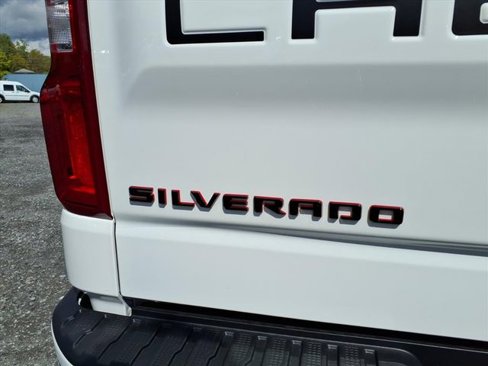 New 2026 Chevrolet Silverado 1500 RST w/ Redline Edition image 10