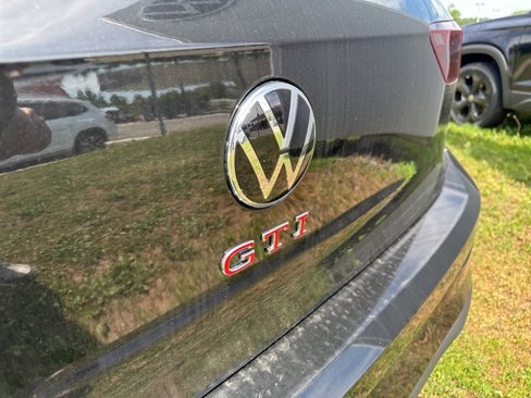 New 2025 Volkswagen GTI SE image 5