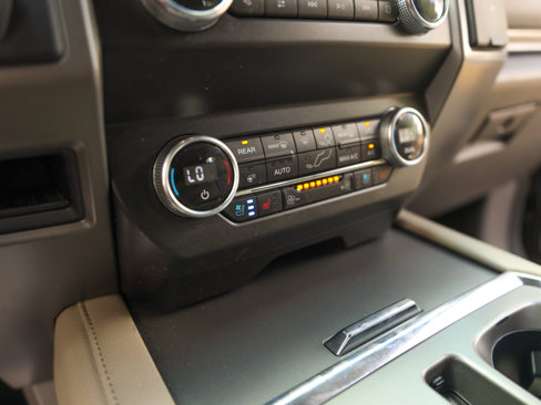 Used 2019 Ford Expedition Max XLT w/ Equipment Group 202A image 43