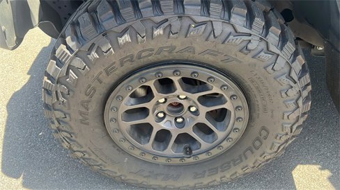 Used 2022 Jeep Wrangler Unlimited Sport image 9
