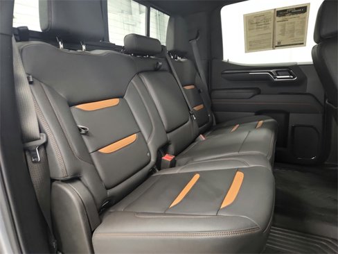 Used 2024 GMC Sierra 1500 AT4 w/ Technology Package image 37