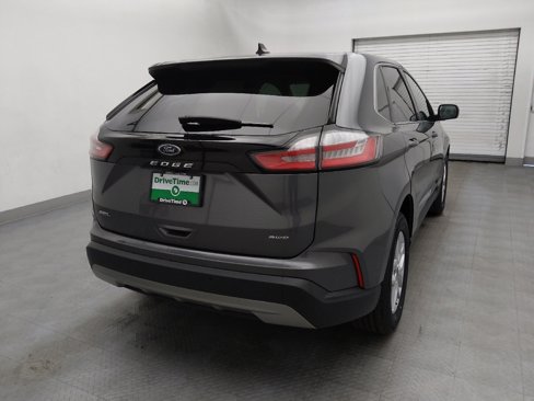 Used 2024 Ford Edge SEL image 7