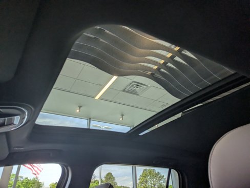 New 2025 Jeep Wagoneer Limited image 18