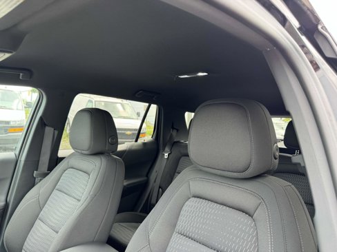 New 2026 Chevrolet Equinox LT w/ LPO, Floor Liner Package image 19