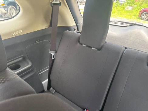Used 2017 Mitsubishi Outlander ES image 23