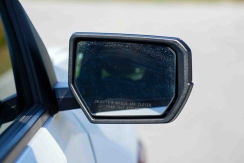 Used 2024 GMC Canyon Elevation image 13