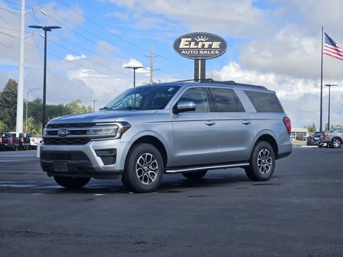 Used 2023 Ford Expedition Max XLT image 1