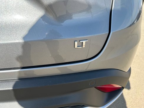 New 2025 Chevrolet Trax LT w/ Driver Confidence Package image 33