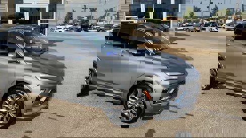 Used 2024 Buick Envista Avenir image 3
