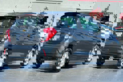 Used 2022 Chevrolet Spark LT image 2