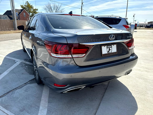 Used 2016 Lexus LS 460 w/ Comfort Package image 9